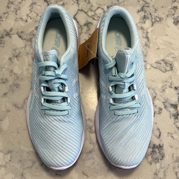New With Tags (No Box) Womens ASICS Running Shoe - Picture 1 of 5